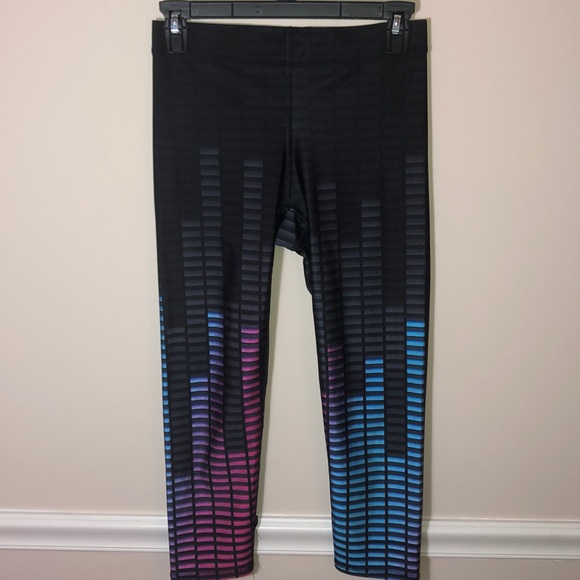 Zara Terez Pants - Zara Terez Audio Performance Crop Leggings M Zara Terez Pants - Zara Terez Audio Performance Crop Leggings M